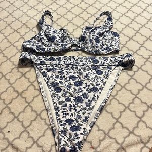 Abercrombie and fitch swimsuit